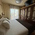 Deluxe Silhouse * Nerja