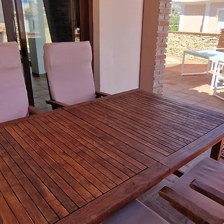 Deluxe Silhouse Nerja